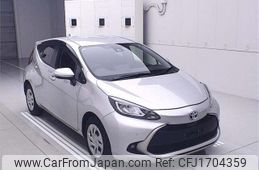 toyota aqua 2022 CFJ1704359