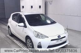 toyota aqua 2012 -TOYOTA--AQUA NHP10-2096875---TOYOTA--AQUA NHP10-2096875-