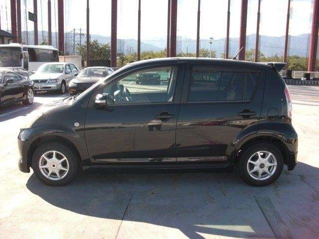 toyota passo 2005 18127C image 2