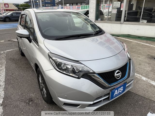 nissan note 2020 -NISSAN--Note DAA-HE12--HE12-410068---NISSAN--Note DAA-HE12--HE12-410068- image 1