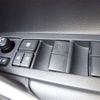 toyota corolla-cross 2023 CFJ1614174 image 10