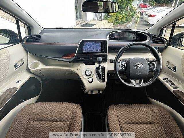 toyota sienta 2015 504928-922440 image 1