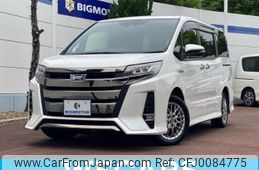 toyota noah 2020 quick_quick_6AA-ZWR80W_ZWR80-0454513