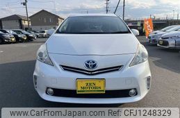 toyota prius-α 2012 CFJ1248329