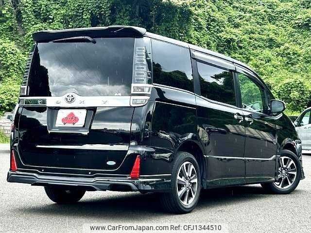 toyota voxy 2021 504928-931057 image 2