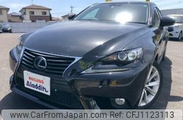 lexus is 2014 GOO_JP_700080241230250505001