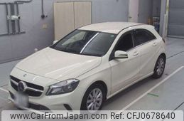 mercedes-benz a-class 2017 -MERCEDES-BENZ 【名古屋 345ﾆ 805】--Benz A Class DBA-176042--WDD1760422V170927---MERCEDES-BENZ 【名古屋 345ﾆ 805】--Benz A Class DBA-176042--WDD1760422V170927-