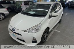 toyota aqua 2014 AF-NHP10-6276633