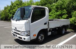 hino dutro 2022 GOO_NET_EXCHANGE_0802380A30250612W001