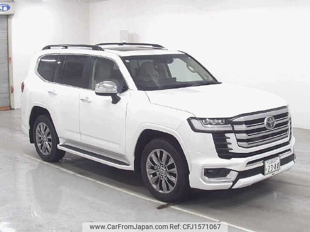 toyota land-cruiser-wagon 2024 CFJ1571067 image 1
