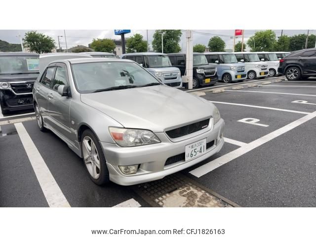 toyota altezza 2000 CFJ1826163 image 1