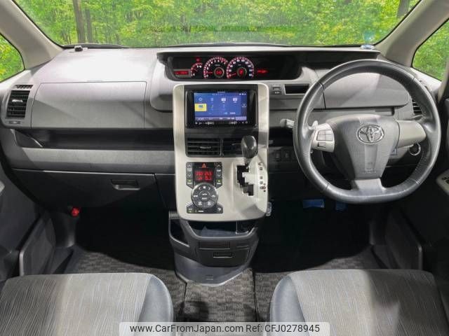 toyota voxy 2010 -TOYOTA--Voxy DBA-ZRR70W--ZRR70-0345158---TOYOTA--Voxy DBA-ZRR70W--ZRR70-0345158- image 2