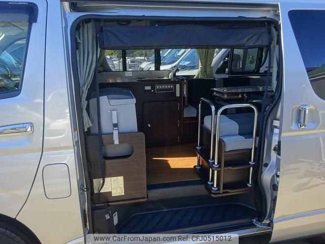 toyota hiace-van 2019 GOO_JP_700050416230241202001 image 1