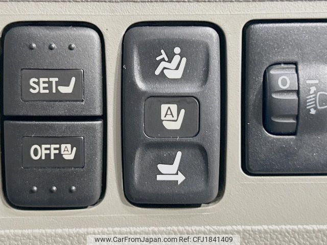 daihatsu move-conte 2011 CFJ1841409 image 2