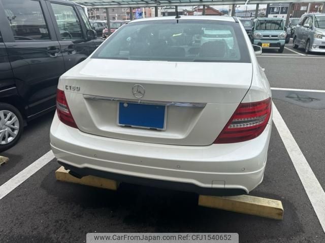mercedes-benz c-class 2013 CFJ1540652 image 2