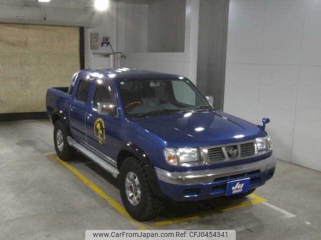 nissan datsun-pickup 1999 -NISSAN 【鹿児島 100ｾ9023】--DATSUN PickUp LRMD22--RMD22-010516---NISSAN 【鹿児島 100ｾ9023】--DATSUN PickUp LRMD22--RMD22-010516- image 1