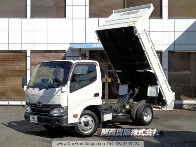 hino dutro 2017 -HINO--Hino Dutoro TKG-XZU620T--XZU620-0012034---HINO--Hino Dutoro TKG-XZU620T--XZU620-0012034- image 1