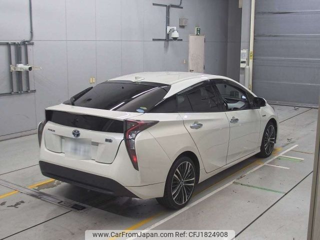 toyota prius 2016 CFJ1824908 image 2