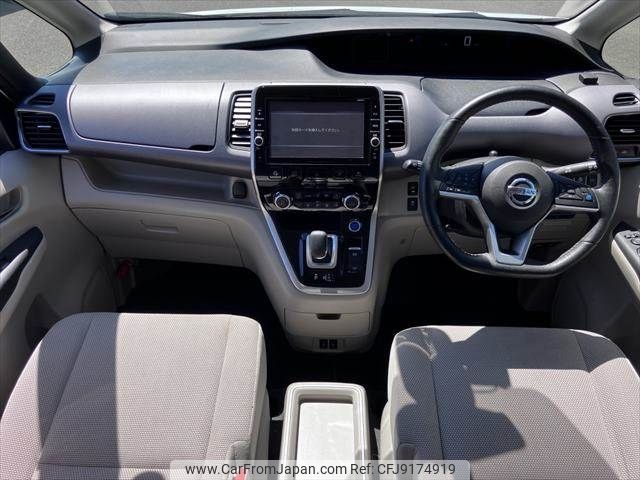 nissan serena 2018 CFJ9174919 image 2