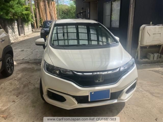 honda fit 2017 CFJ1681503 image 1