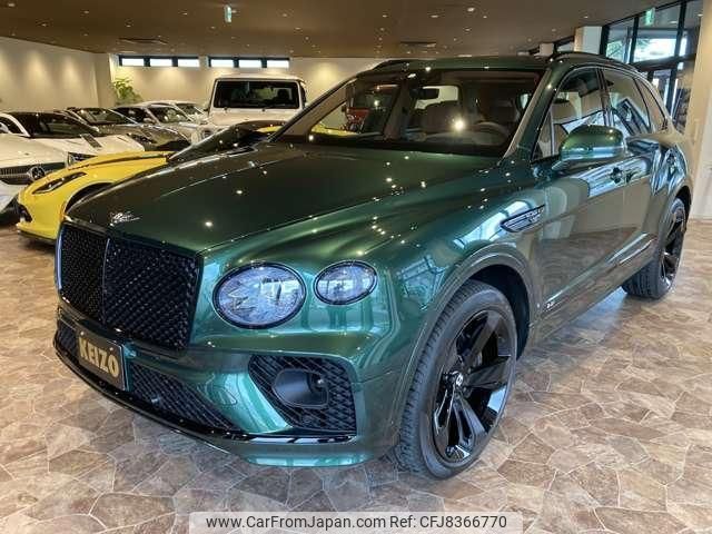 bentley bentayga 2022 quick_quick_7BA-BADCU_SJAAL14V7MC037107 image 2