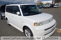 toyota bb 2004 CFJ1785074