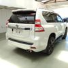 toyota land-cruiser-prado 2015 ENHANCEAUTO_1_ea286129 image 3