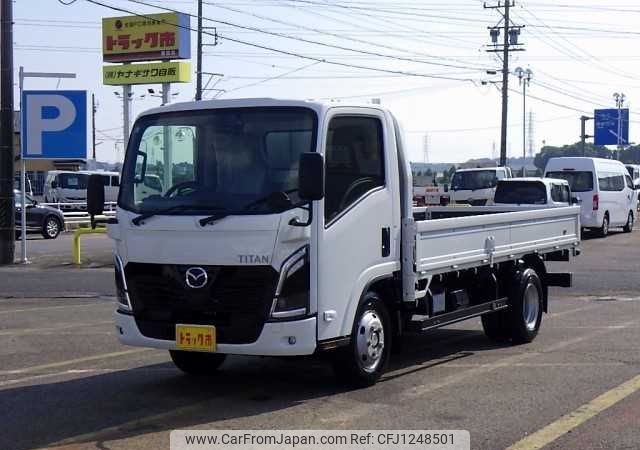 mazda titan 2024 646828-N9024080065F-90 image 1