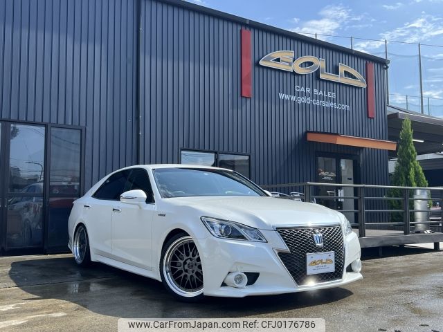 toyota crown 2013 -TOYOTA--Crown DAA-AWS210--AWS210-6027744---TOYOTA--Crown DAA-AWS210--AWS210-6027744- image 1