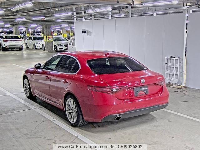 alfa-romeo giulia 2017 -ALFA ROMEO--Alfa Romeo Giulia ZAREAEKN9H7565560---ALFA ROMEO--Alfa Romeo Giulia ZAREAEKN9H7565560- image 2
