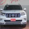 toyota land-cruiser-prado 2017 19012617 image 2