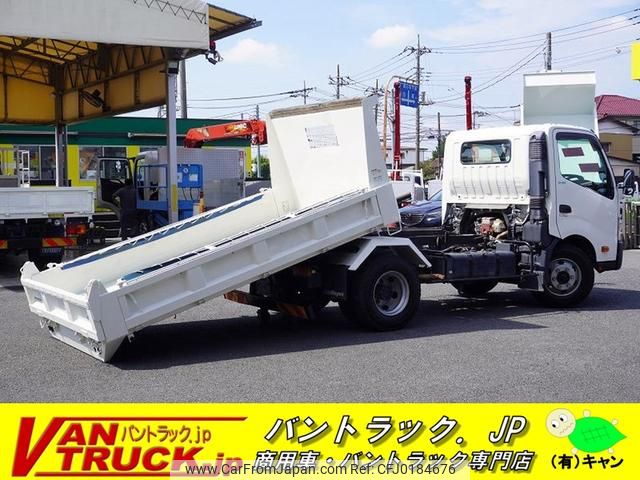 hino dutro 2017 GOO_NET_EXCHANGE_0540277A30240823W009 image 1