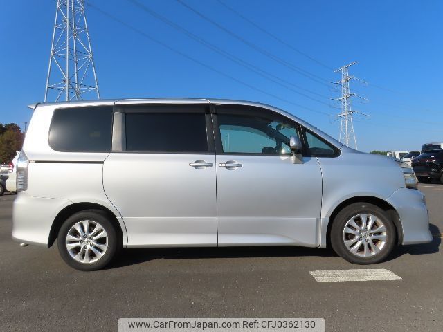 toyota voxy 2010 NIKYO_LR29315 image 1