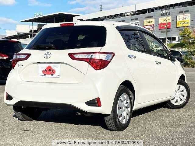 toyota vitz 2018 504928-926174 image 2