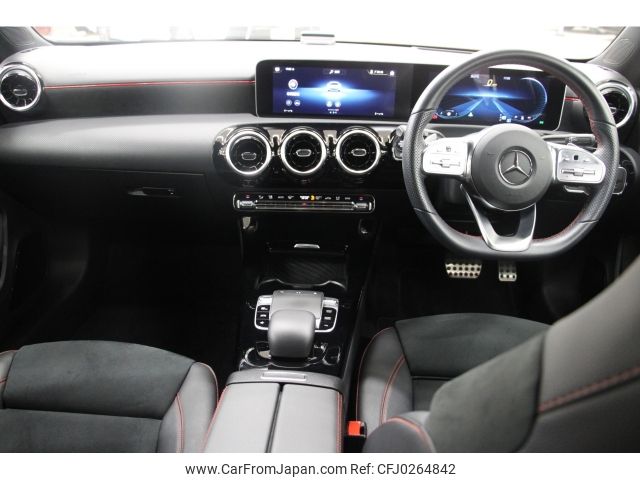 mercedes-benz a-class 2019 -MERCEDES-BENZ--Benz A Class 3DA-177012--WDD1770122J104740---MERCEDES-BENZ--Benz A Class 3DA-177012--WDD1770122J104740- image 2