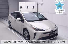 toyota prius 2019 -TOYOTA--Prius ZVW51-6105697---TOYOTA--Prius ZVW51-6105697-