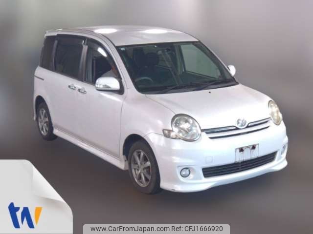 toyota sienta 2006 CFJ1666920 image 1