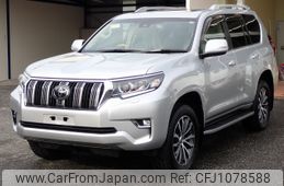 toyota land-cruiser-prado 2020 25111004