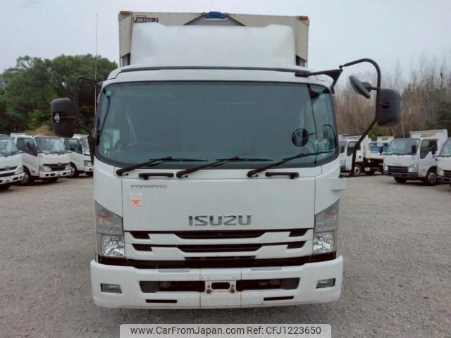 isuzu forward 2016 CFJ1223650 image 2