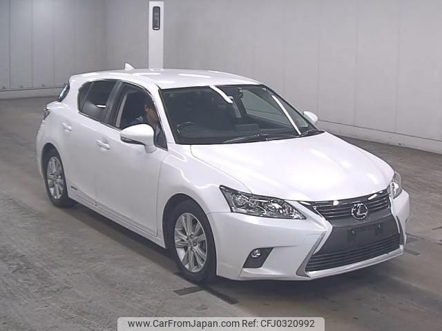 lexus ct 2014 quick_quick_DAA-ZWA10_ZWA10-2182635 image 1