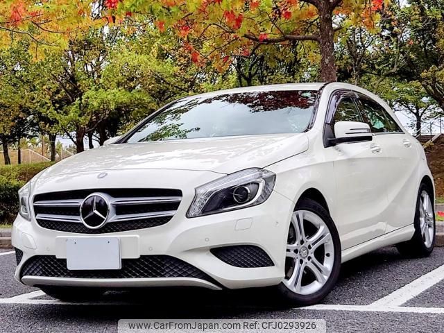 mercedes-benz a-class 2015 quick_quick_176042_WDD1760422V043741 image 1