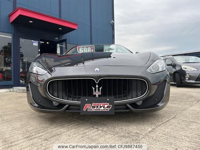 maserati granturismo 2015 quick_quick_MGTA1_ZAMVL45C000170311 image 2