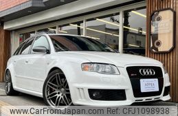 audi rs4-avant 2008 CFJ1098938