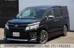 toyota voxy 2016 CFJ1682563