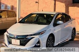 toyota-prius-phv-2020-24621-car_8a60f871-3251-498e-a5b7-7940227dbb53