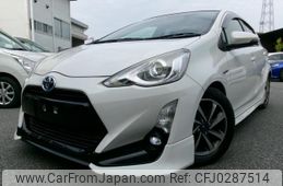 toyota aqua 2015 quick_quick_DAA-NHP10_2451469