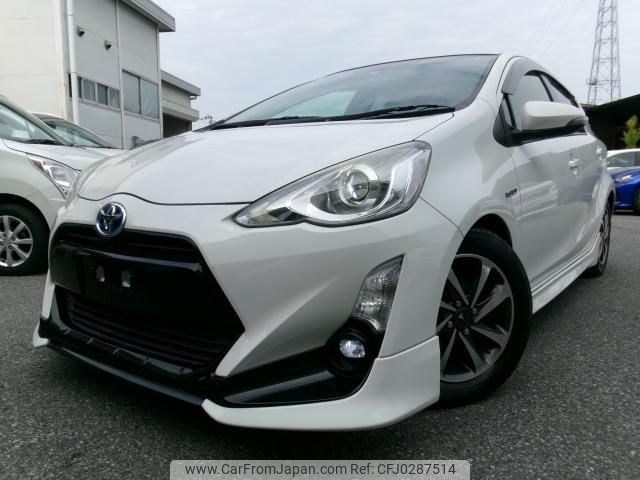 toyota aqua 2015 quick_quick_DAA-NHP10_2451469 image 1