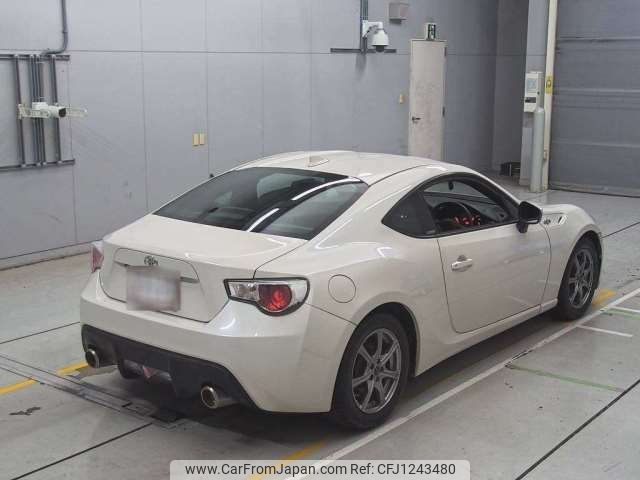 toyota 86 2016 -TOYOTA--86 DBA-ZN6--ZN6-060912---TOYOTA--86 DBA-ZN6--ZN6-060912- image 2