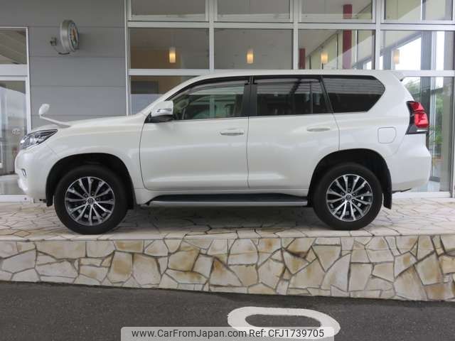 toyota land-cruiser-prado 2020 CFJ1739705 image 2