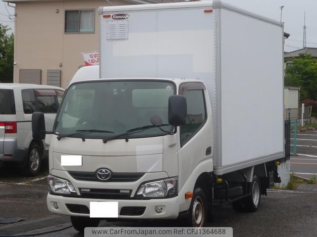 toyota dyna-truck 2017 GOO_NET_EXCHANGE_0504287A30250526W002 image 2